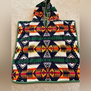 Pendleton Youth Hooded Towel Poncho Multicolor Southwestern Pattern Cotton